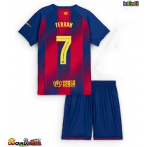 Camisa de Futebol Barcelona Ferran Torres #7 Equipamento Principal Infantil 2025-26 Manga Curta (+ Calças curtas)